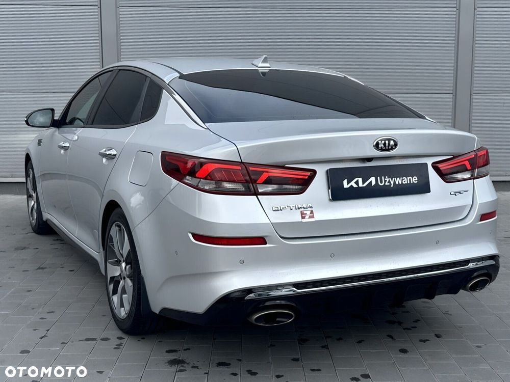 Kia Optima 2.0 T-GDI GT - 12