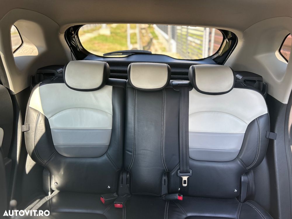 Renault Captur ENERGY dCi 110 Initiale Paris - 10