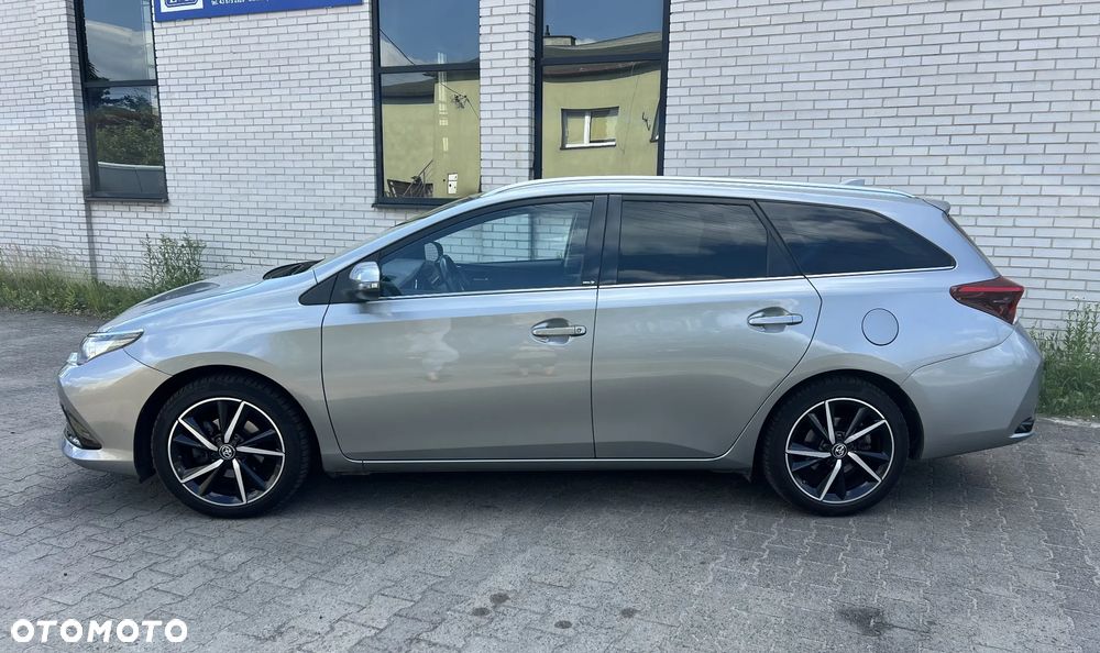 Toyota Auris 1.2 Turbo Edition S+ - 12