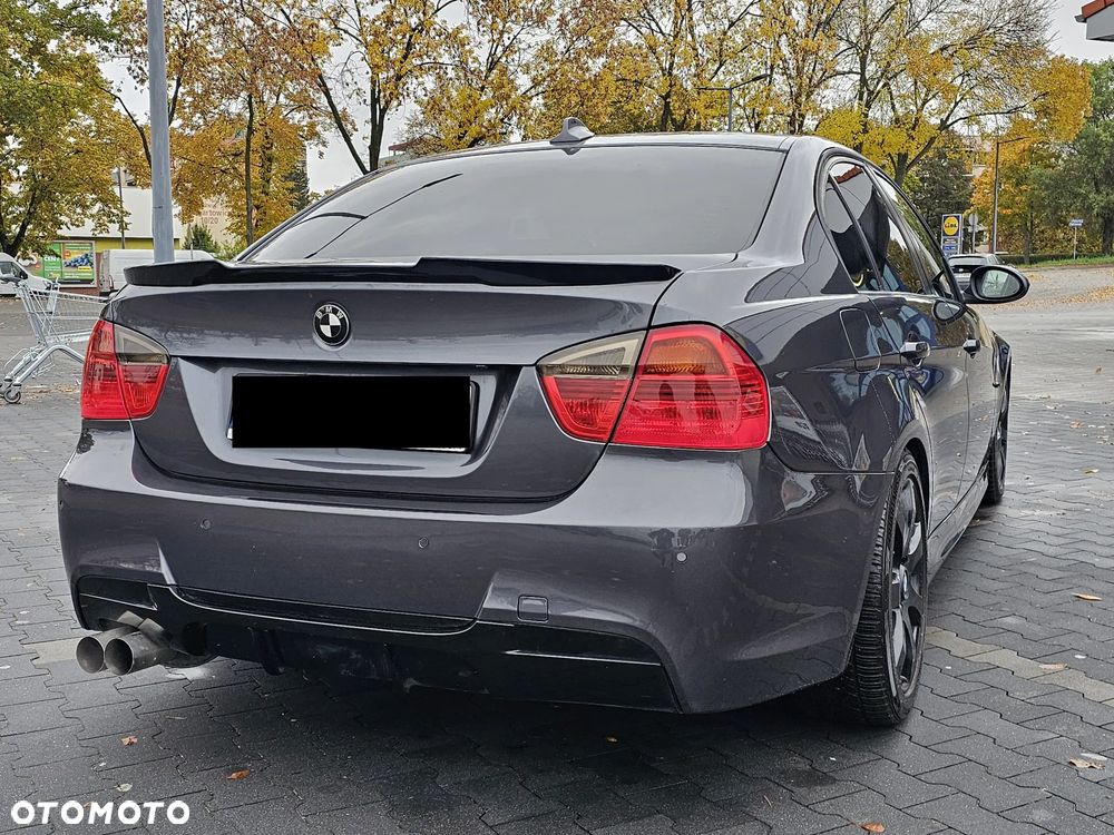 BMW Seria 3 320i - 7