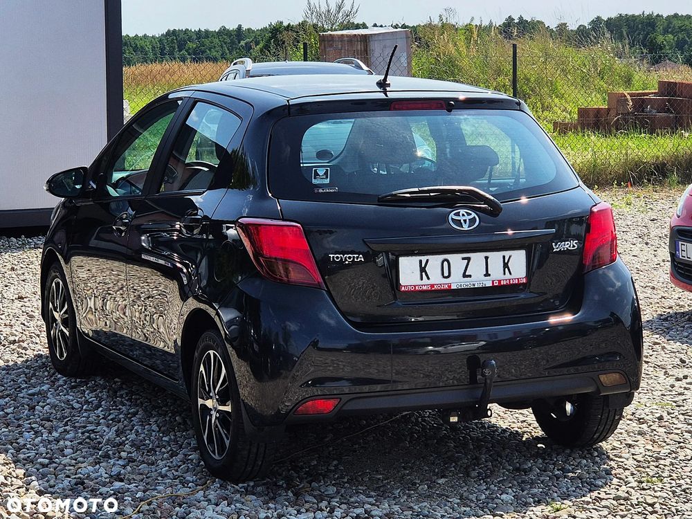 Toyota Yaris 1.33 Selection Vibe - 12