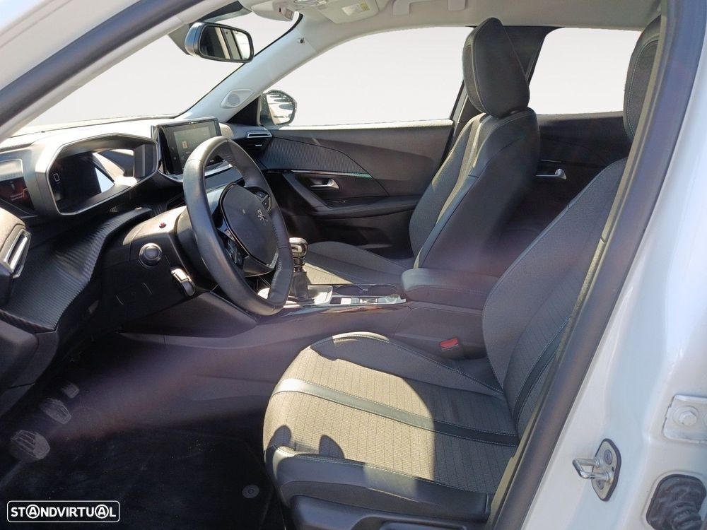 Peugeot 2008 1.5 BlueHDi Allure Pack - 9