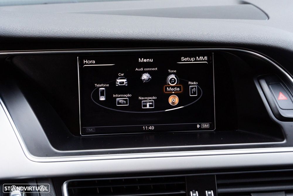 Audi A4 Avant 2.0 TDI quattro Advance S tronic - 20