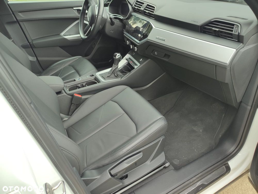 Audi Q3 - 13