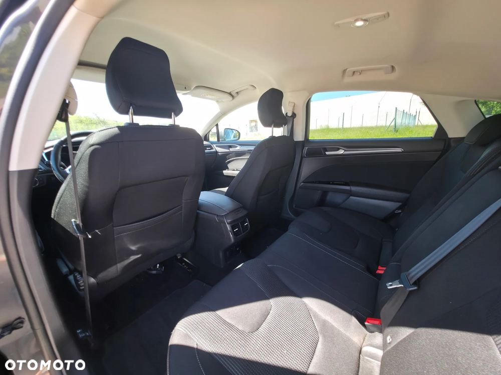 Ford Mondeo 2.0 EcoBlue Titanium - 20