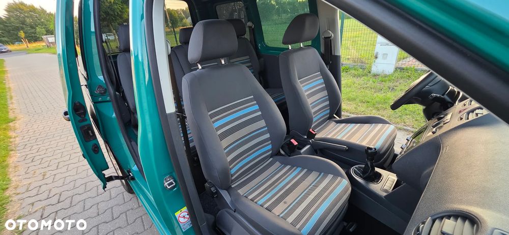 Volkswagen Caddy - 16