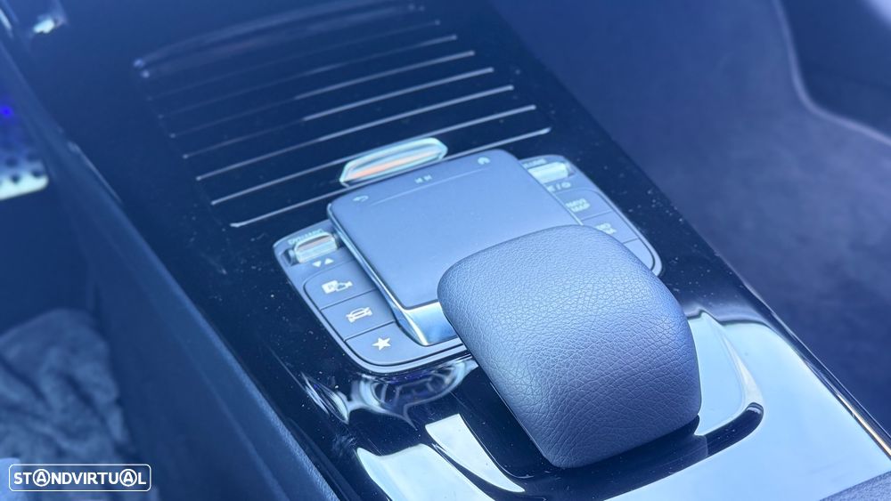 Mercedes-Benz A 250 e 8G-DCT AMG Line Advanced Plus - 11