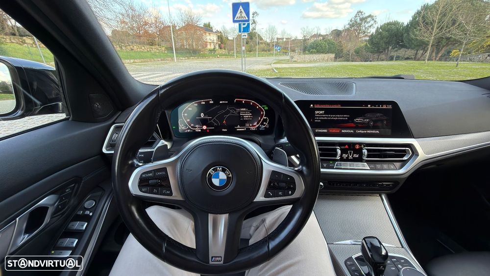 BMW 330 e Aut. M Sport - 17