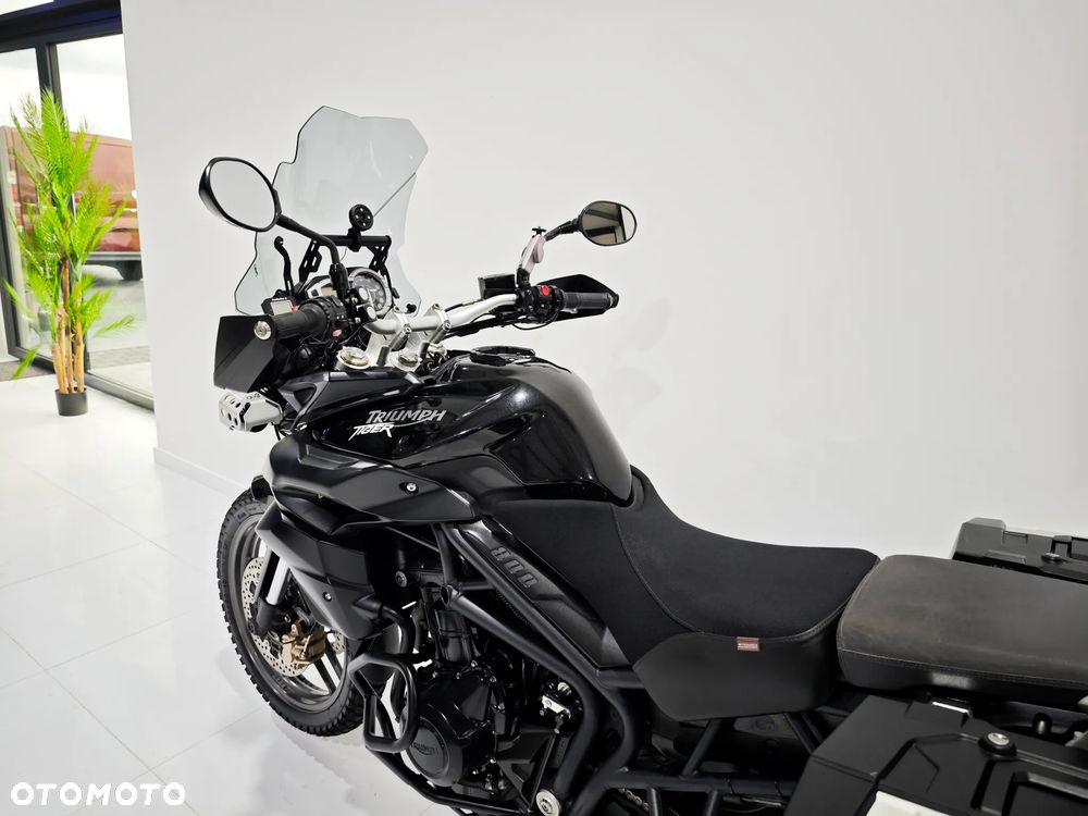 Triumph Tiger - 16