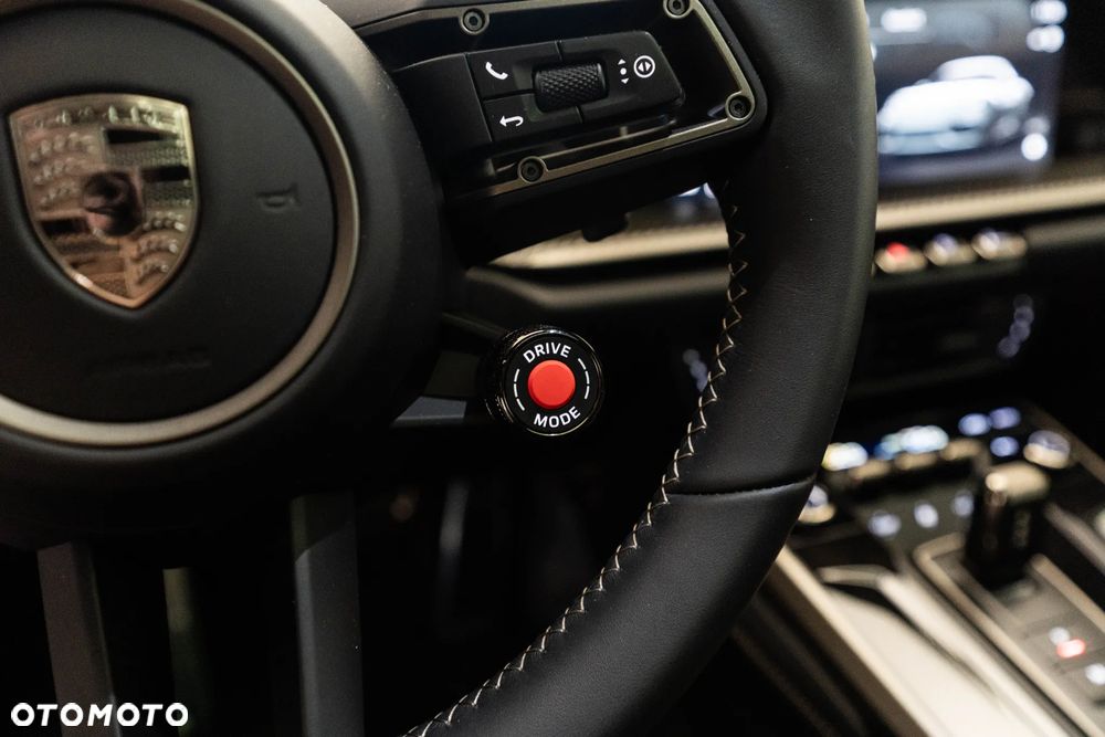 Porsche 911 Turbo S - 21