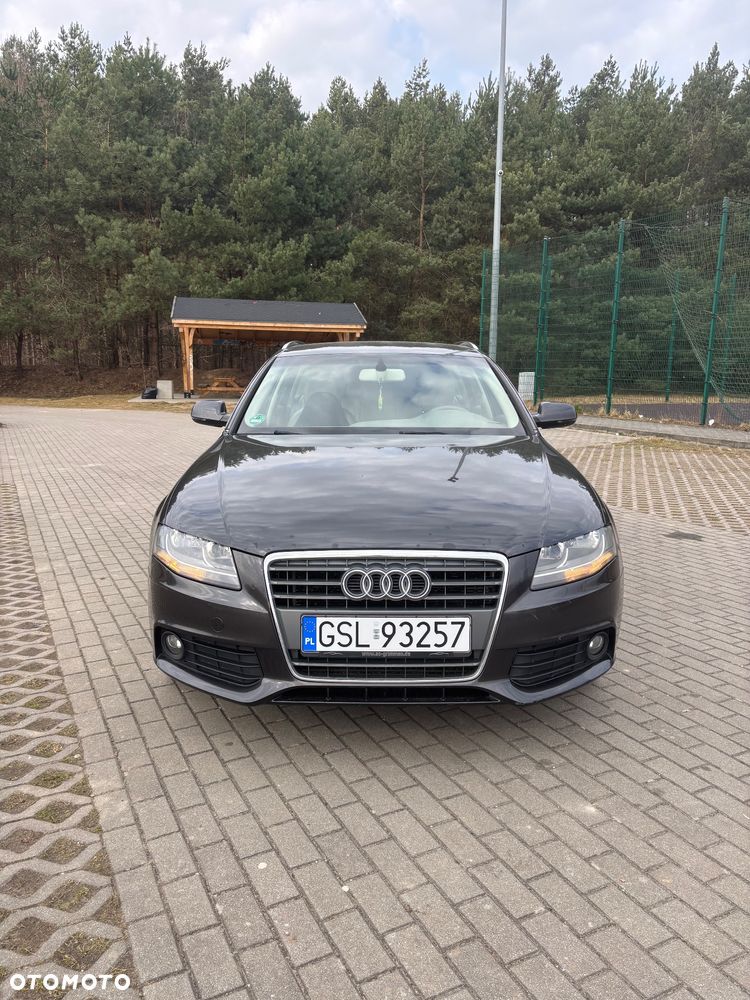 Audi A4 Avant - 2