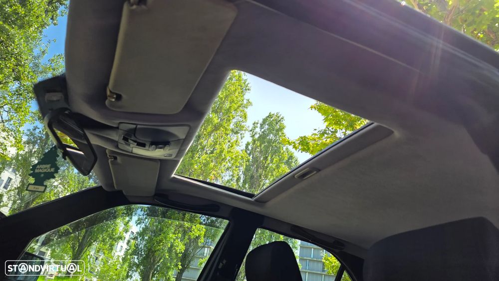Mercedes-Benz C 220 D Elegance — fotografia 6