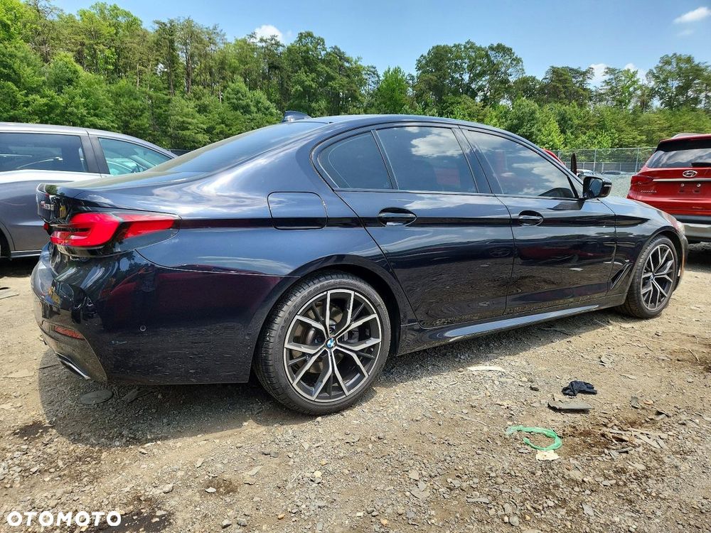 BMW Seria 5 530i xDrive M Sport Edition - 4