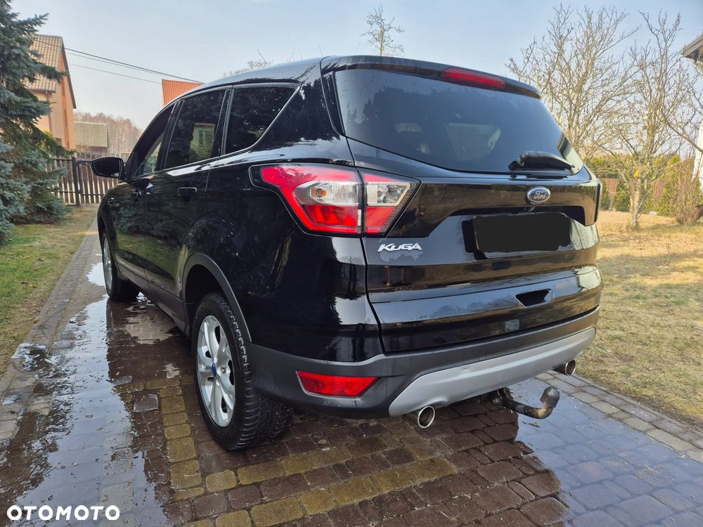 Ford Kuga - 9