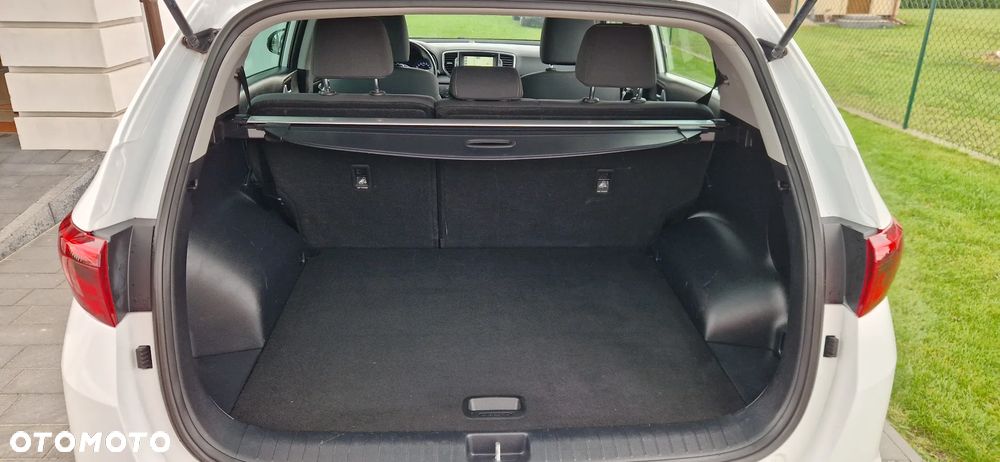 Kia Sportage 1.7 CRDI Business Line L 2WD - 27