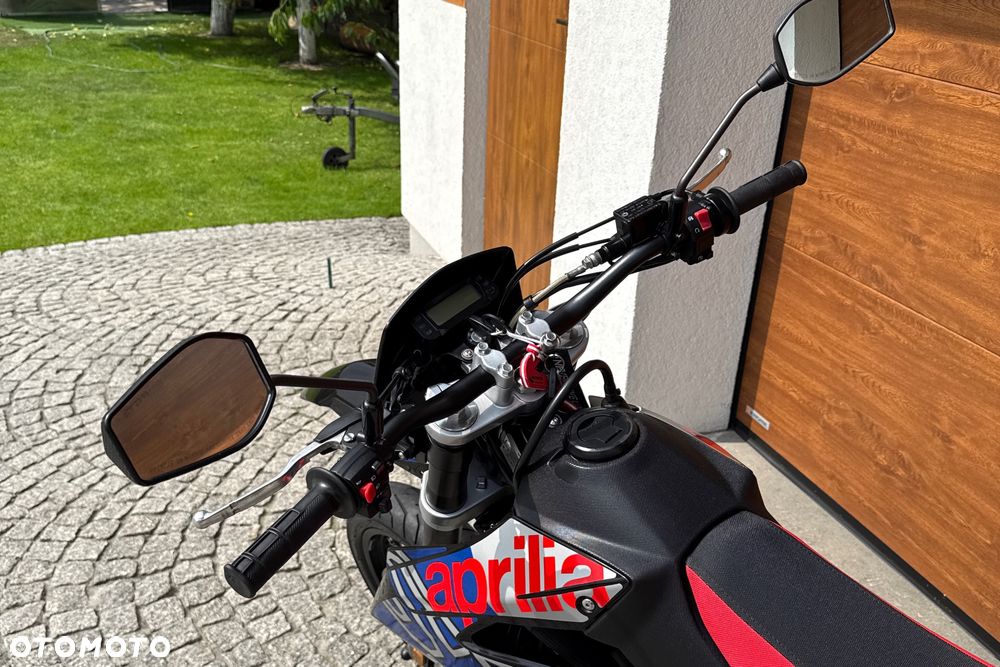 Aprilia SX - 24