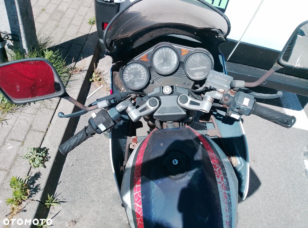 Yamaha XJ - 3