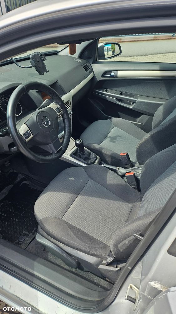 Opel Astra 1.3 CDTI Cosmo - 8