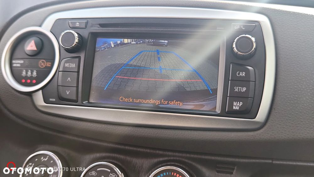 Toyota Yaris 1.4 D-4D Executive - 11