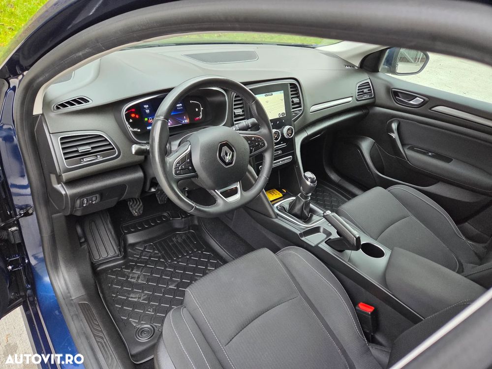 Renault Megane Grandtour BLUE dCi 115 BUSINESS EDITION - 23