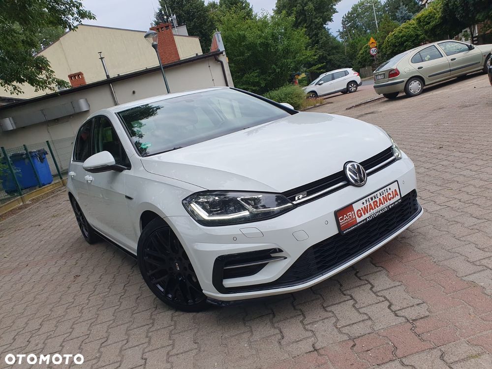 Volkswagen Golf 1.5 TSI OPF R-Line - 4