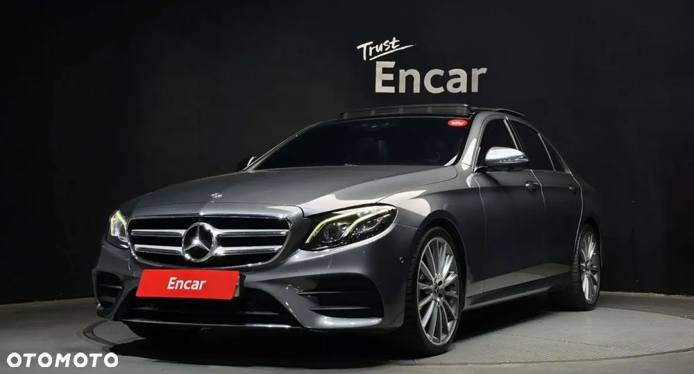 Mercedes-Benz Klasa E - 2