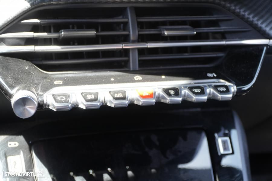 Peugeot 2008 PureTech 130 EAT8 Allure Pack - 10