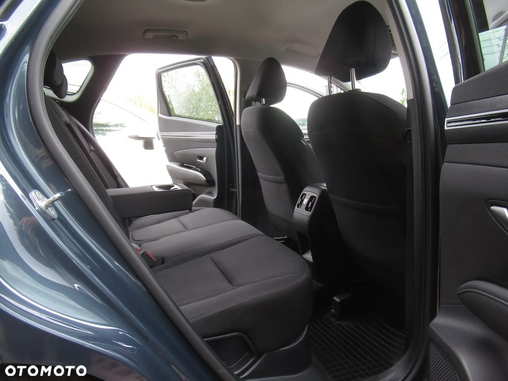 Hyundai Tucson 1.6 T-GDi HEV Executive 2WD - 10