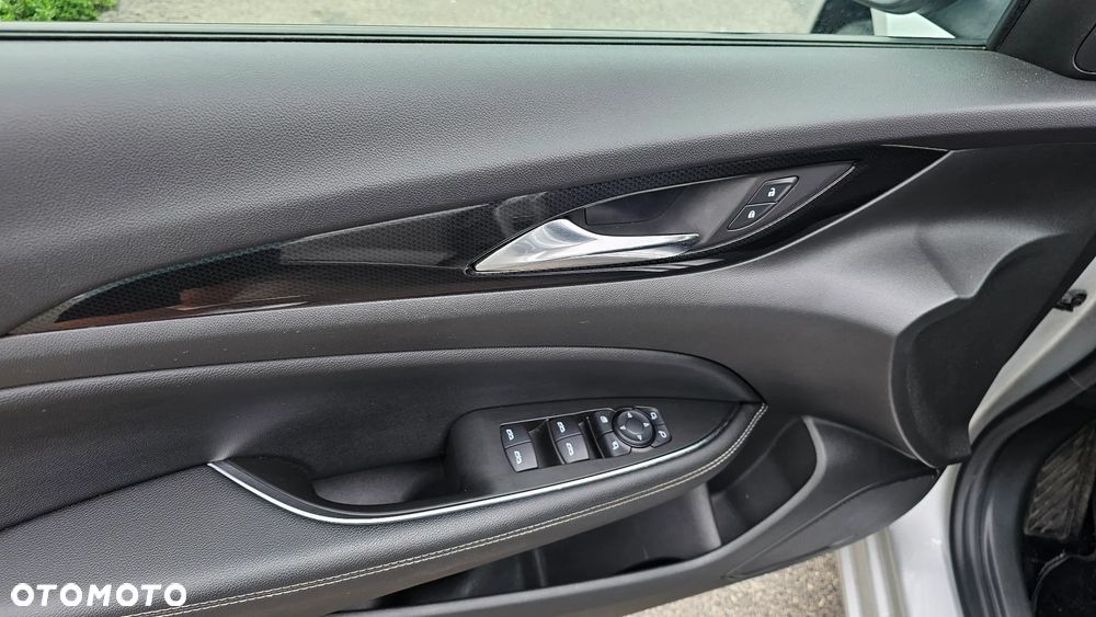 Opel Insignia 2.0 CDTI Business Elegance S&S - 21