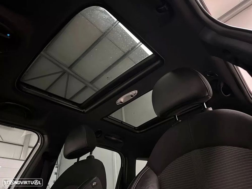 MINI Countryman John Cooper Works All4 - 16