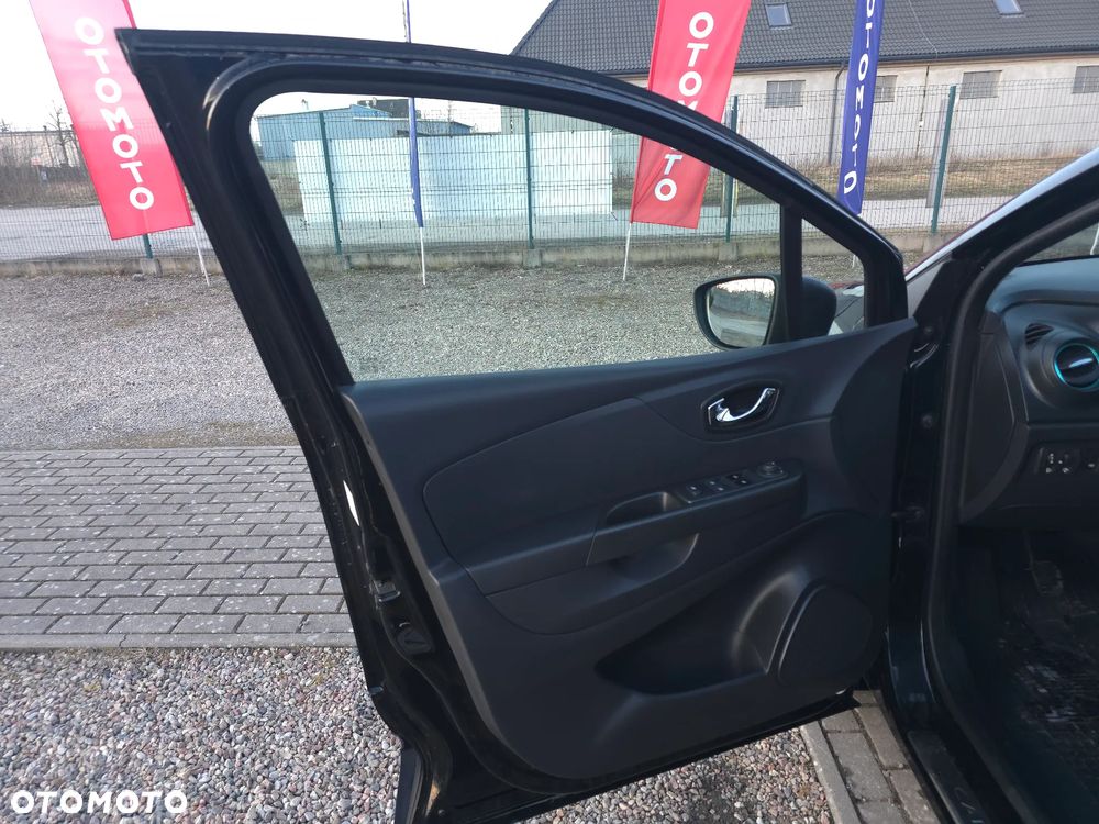 Renault Captur (ENERGY) TCe 90 LIFE - 17