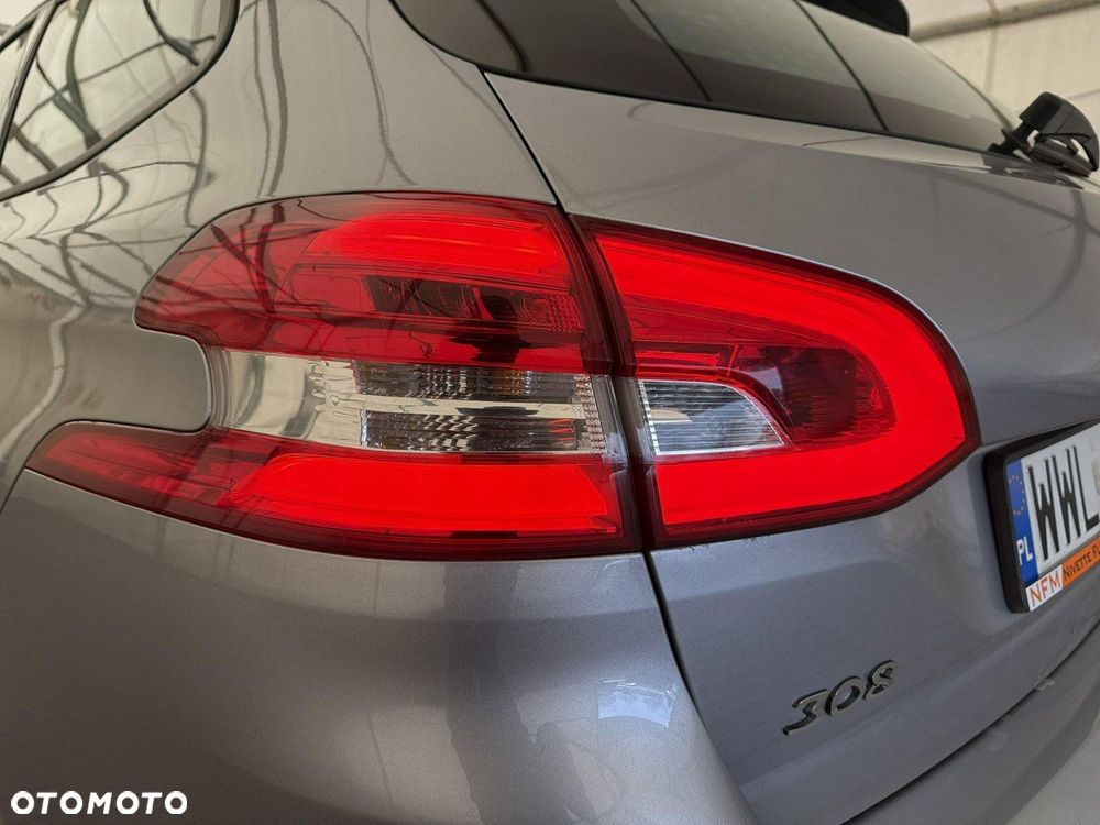 Peugeot 308 - 30