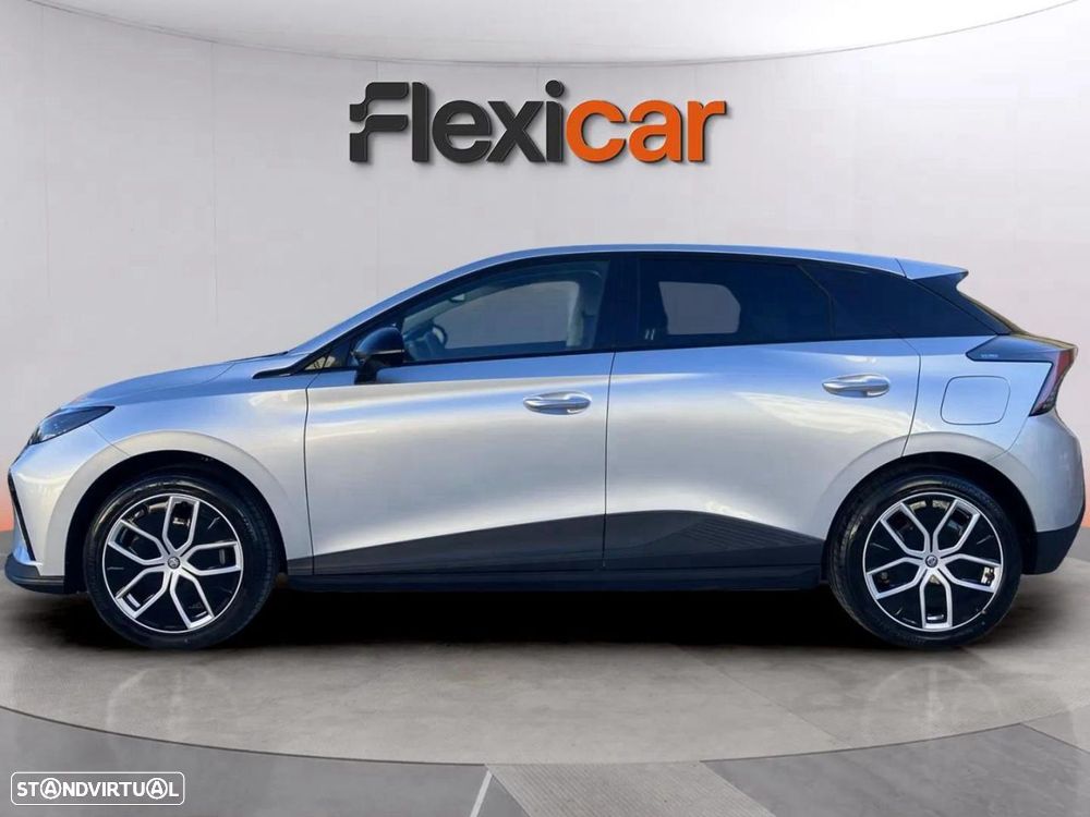 MG MG4 64 kWh Luxury - 6