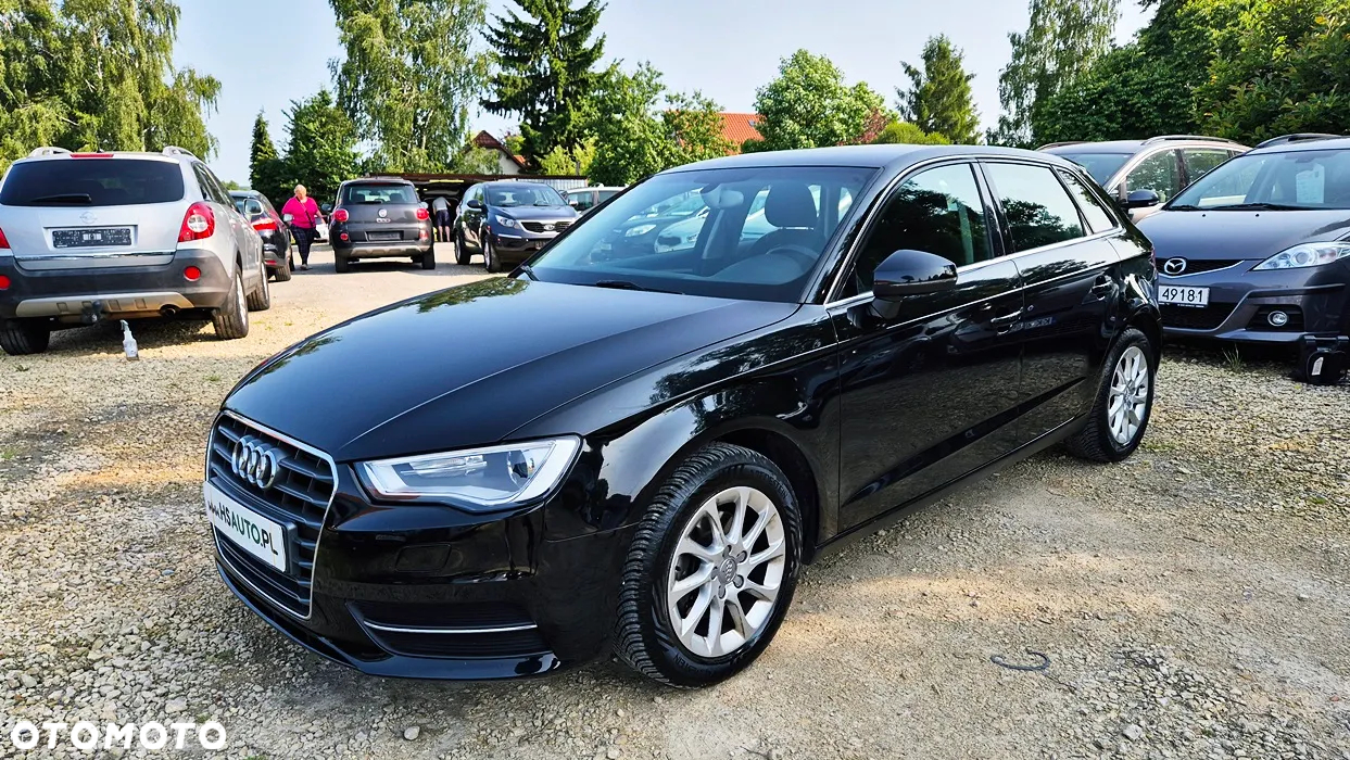 Audi A3 1.2 TFSI Sportback S tronic Ambiente - 25