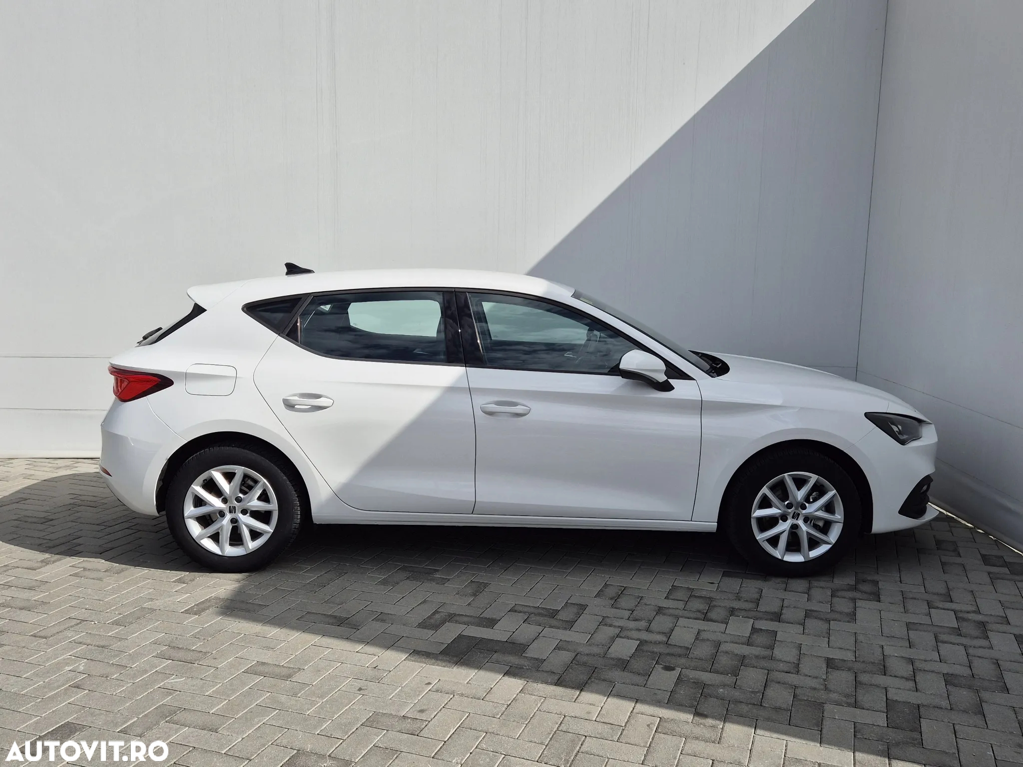 Seat Leon ST 1.0 ETSI mHEV DSG7 Style - 6