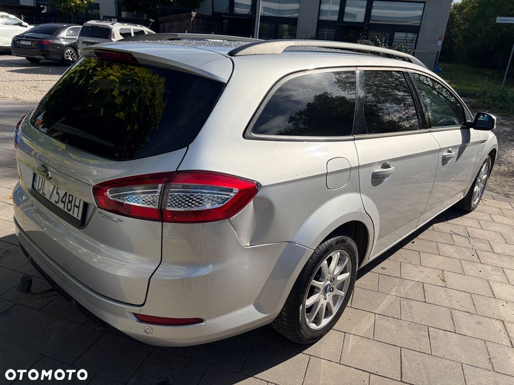 Ford Mondeo 2.0 TDCi Ambiente - 11