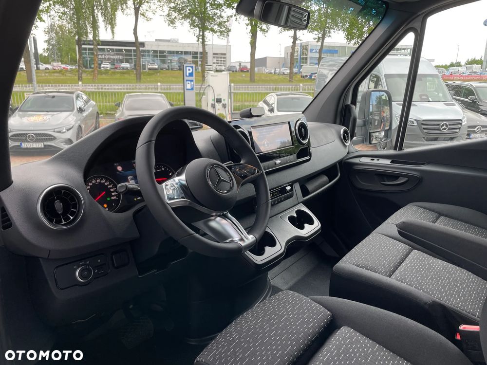 Mercedes-Benz Sprinter 317 CDI PRO Automat Reflektory LED Resorowany fotel - 5