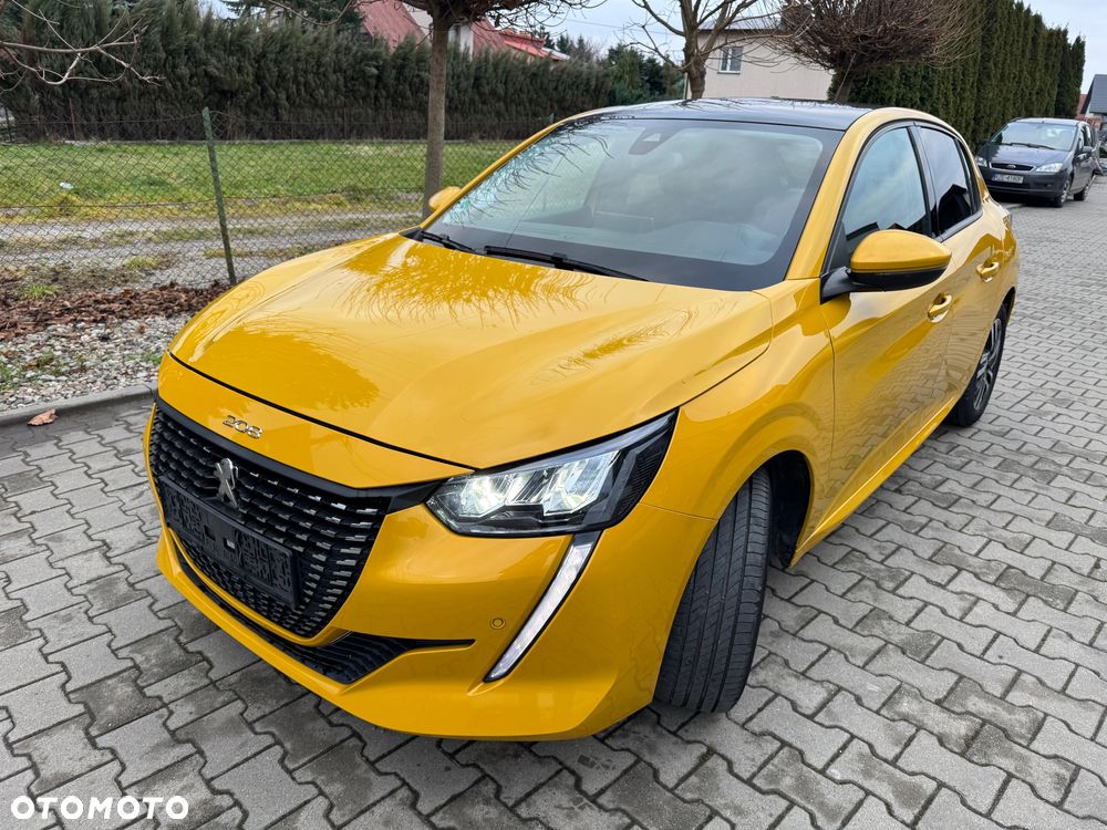 Peugeot 208 PureTech 100 EAT8 Allure - 4