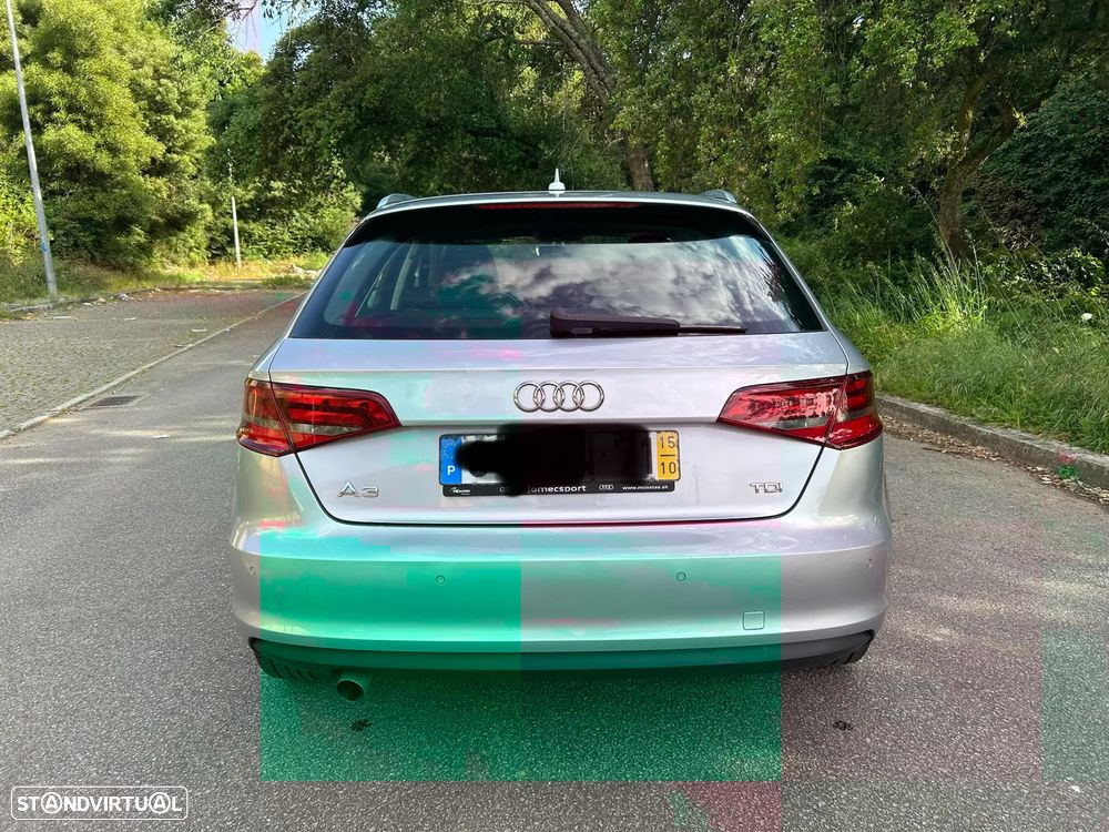 Audi A3 Sportback 1.6 TDI Attraction - 6
