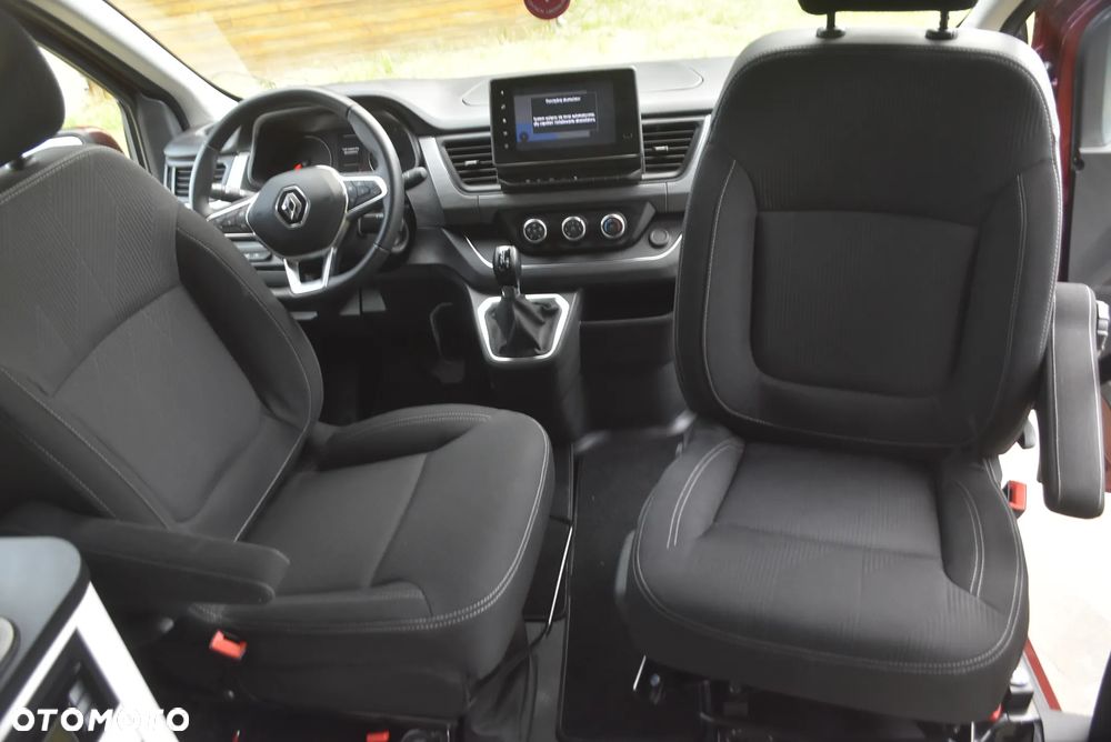 Renault Trafic - 12