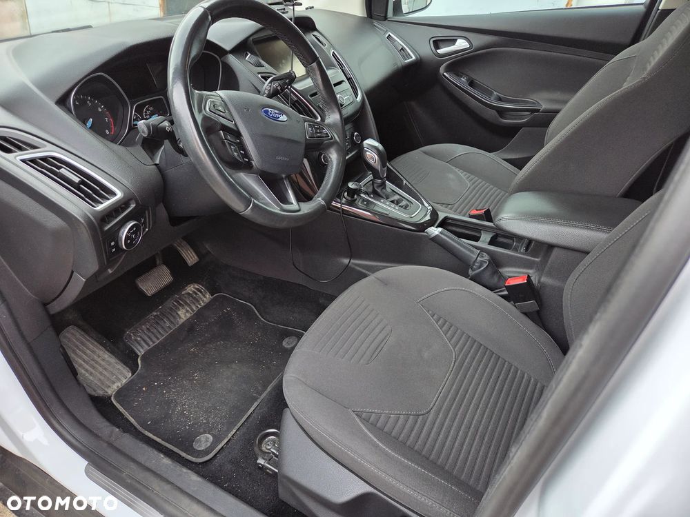 Ford Focus - 5