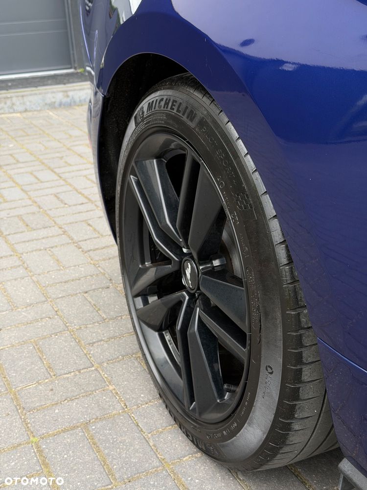 Ford Mustang 2.3 EcoBoost - 25