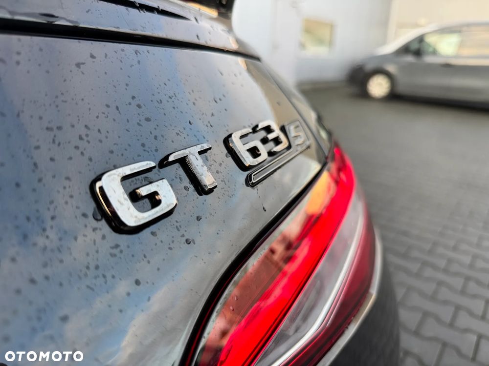 Mercedes-Benz AMG GT 63 S 4Matic+ Speedshift MCT 9G - 13