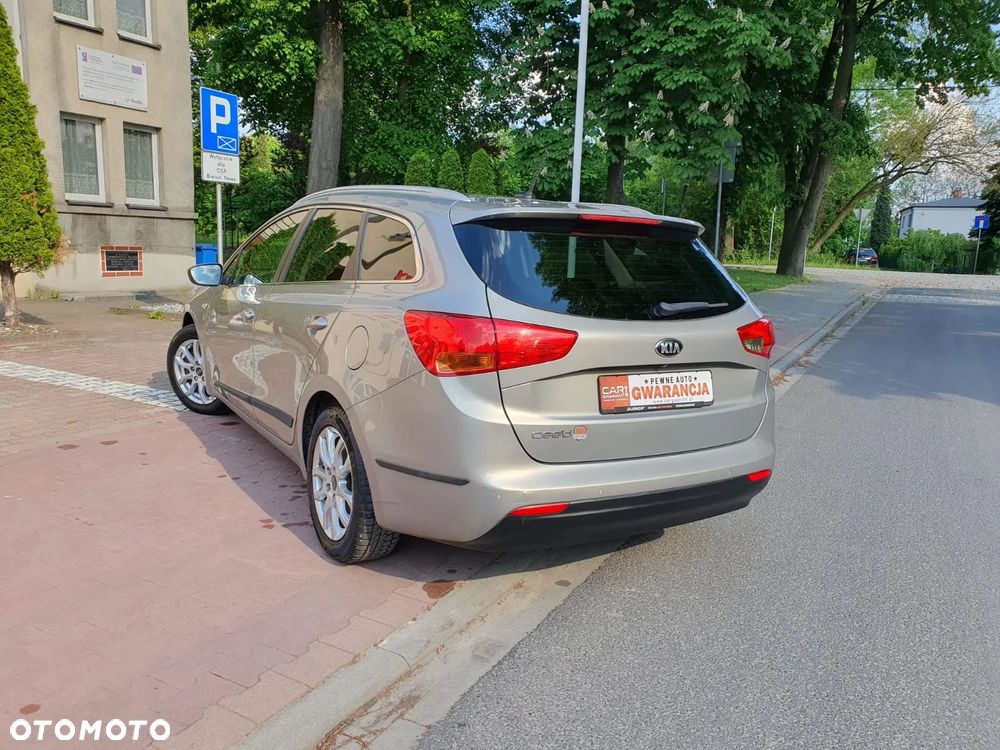 Kia Ceed 1.6 GDI XL - 31