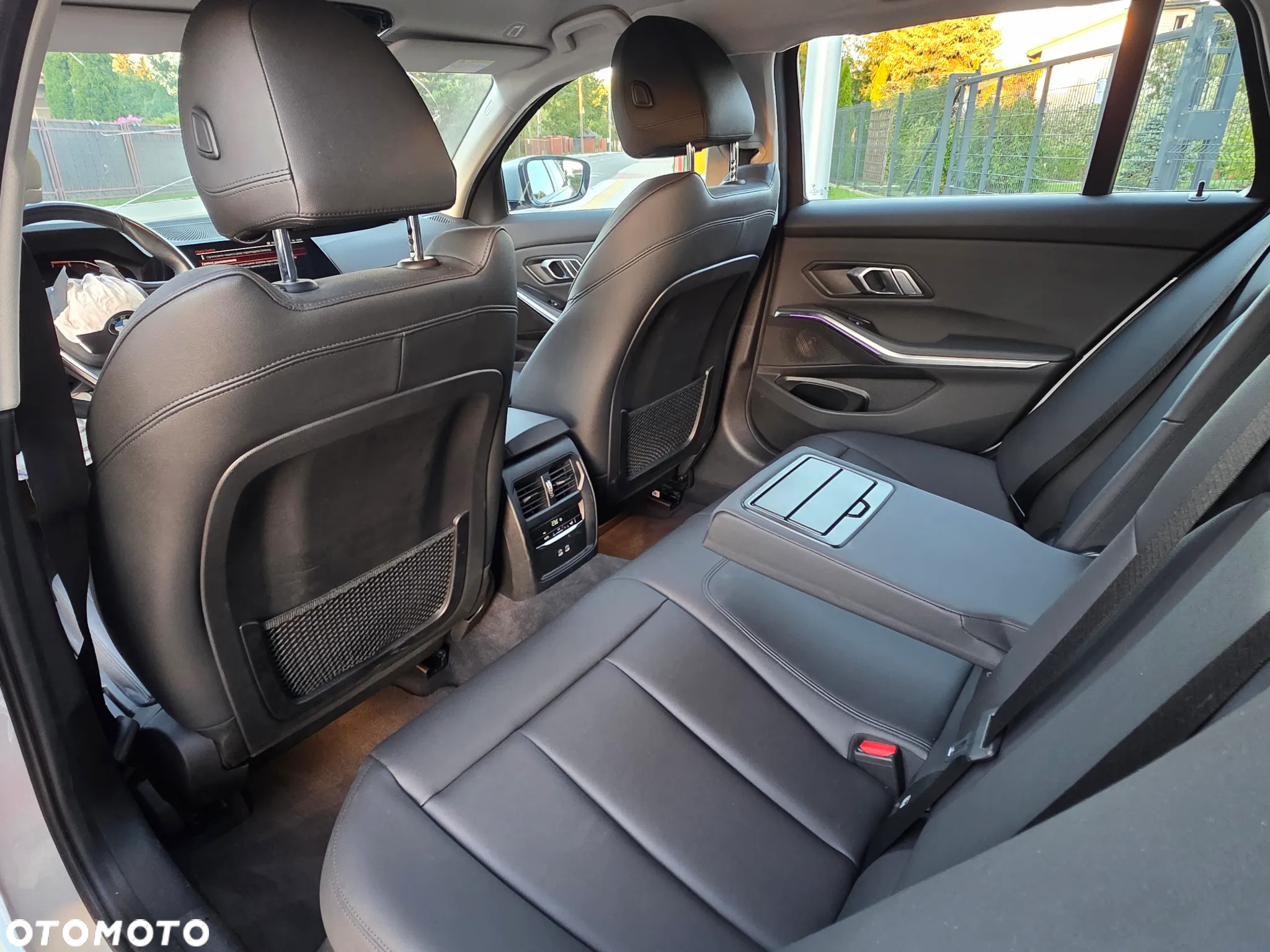 BMW Seria 3 320i Sport Line sport - 22