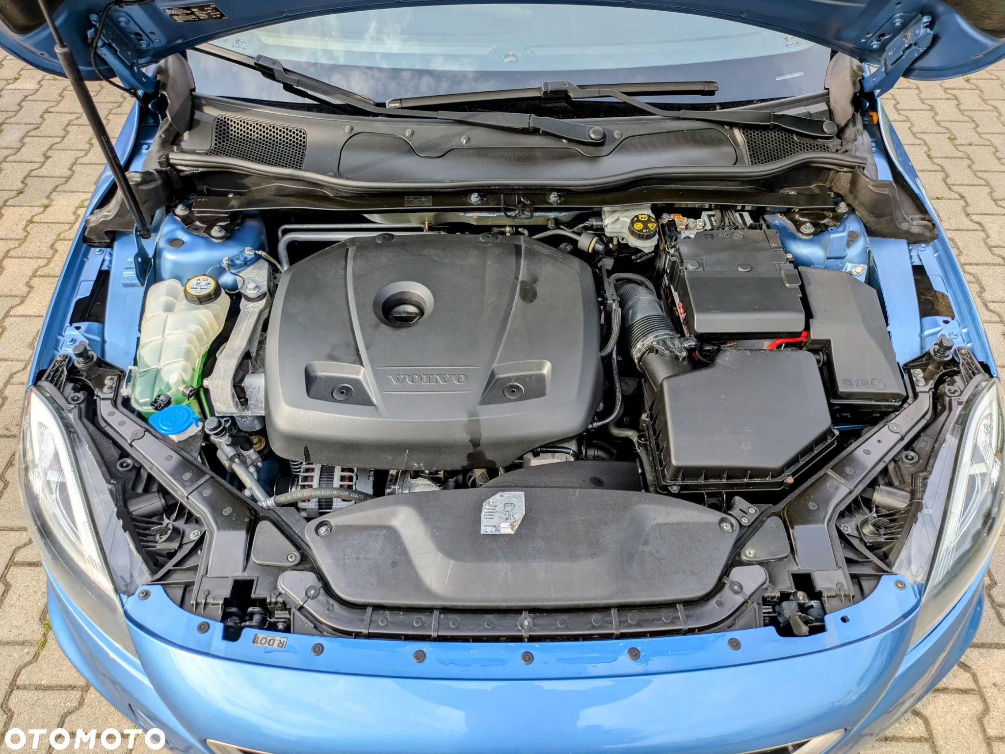 Volvo V40 T2 RDesign - 15