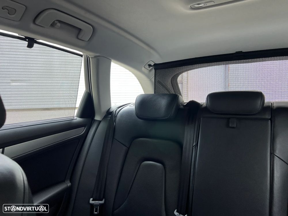 Audi A4 Avant 2.0 TDI Business Line S-line - 30