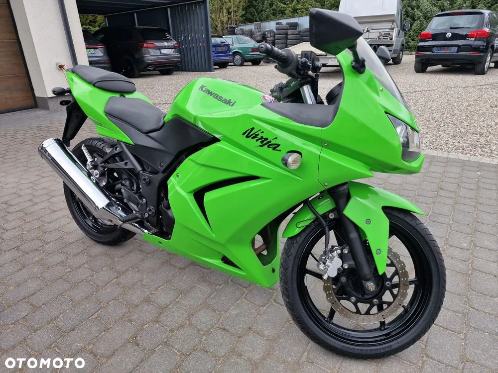 Kawasaki Ninja 250R - 1
