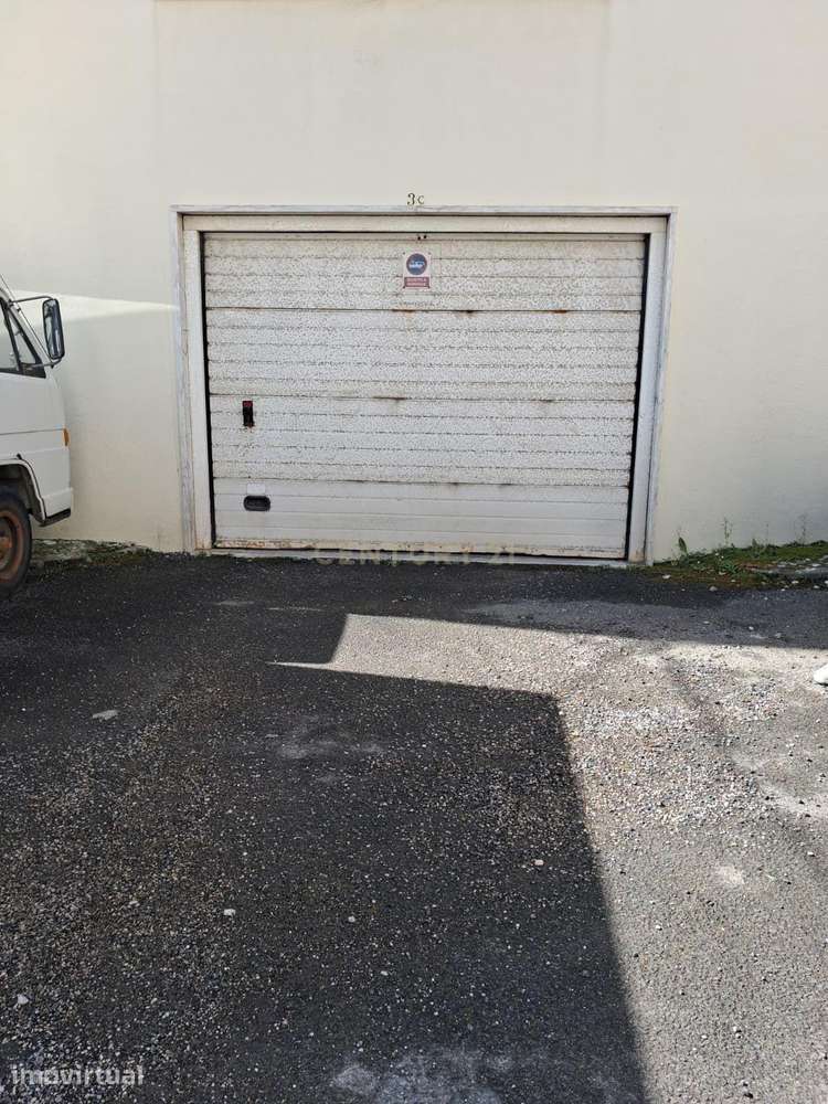 Garagem, Algueirão-Mem Martins, Rua dos Lírios - Grande imagem: 3/4
