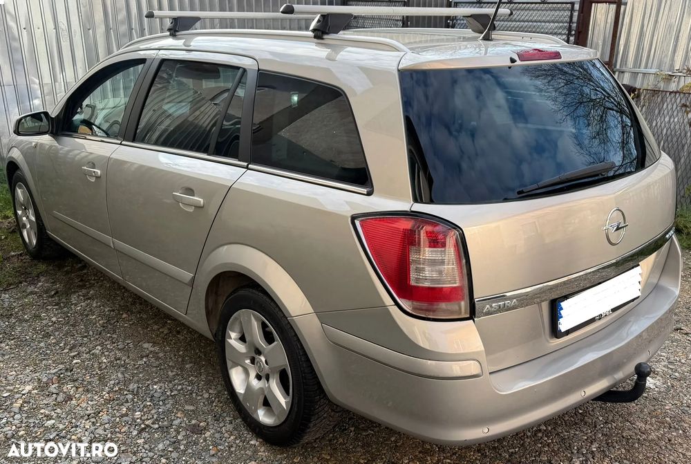 Opel Astra - 2